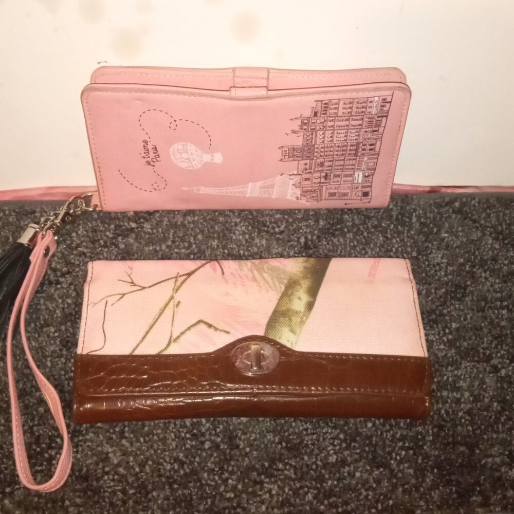 LOT OF 2 GORGEOUS GOOD QUALITY PINK AND BROWN WOMANS WALLETS